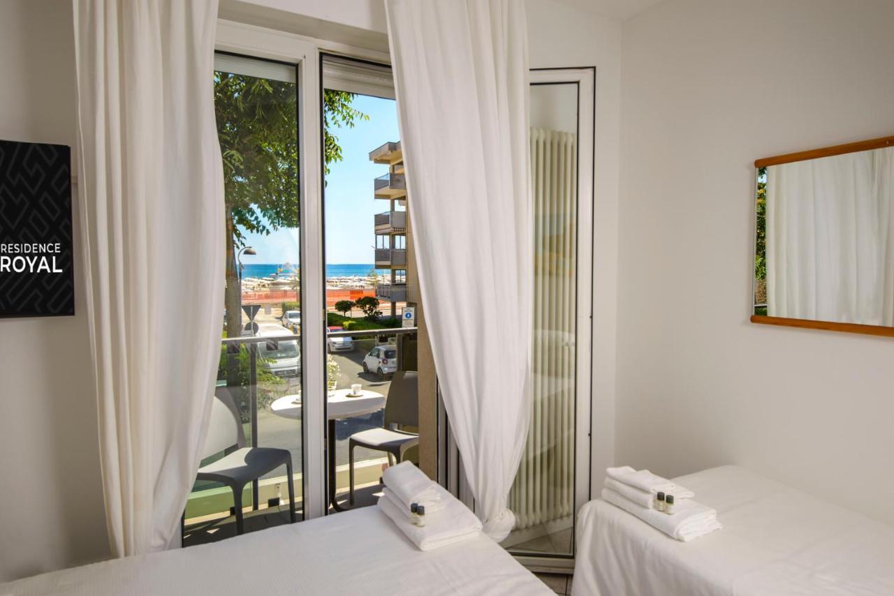 Residence Royal Rimini Exterior photo